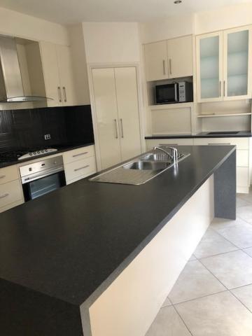 Central Executive 3Br Townhouse 50M To Dean Street Albury Exterior photo